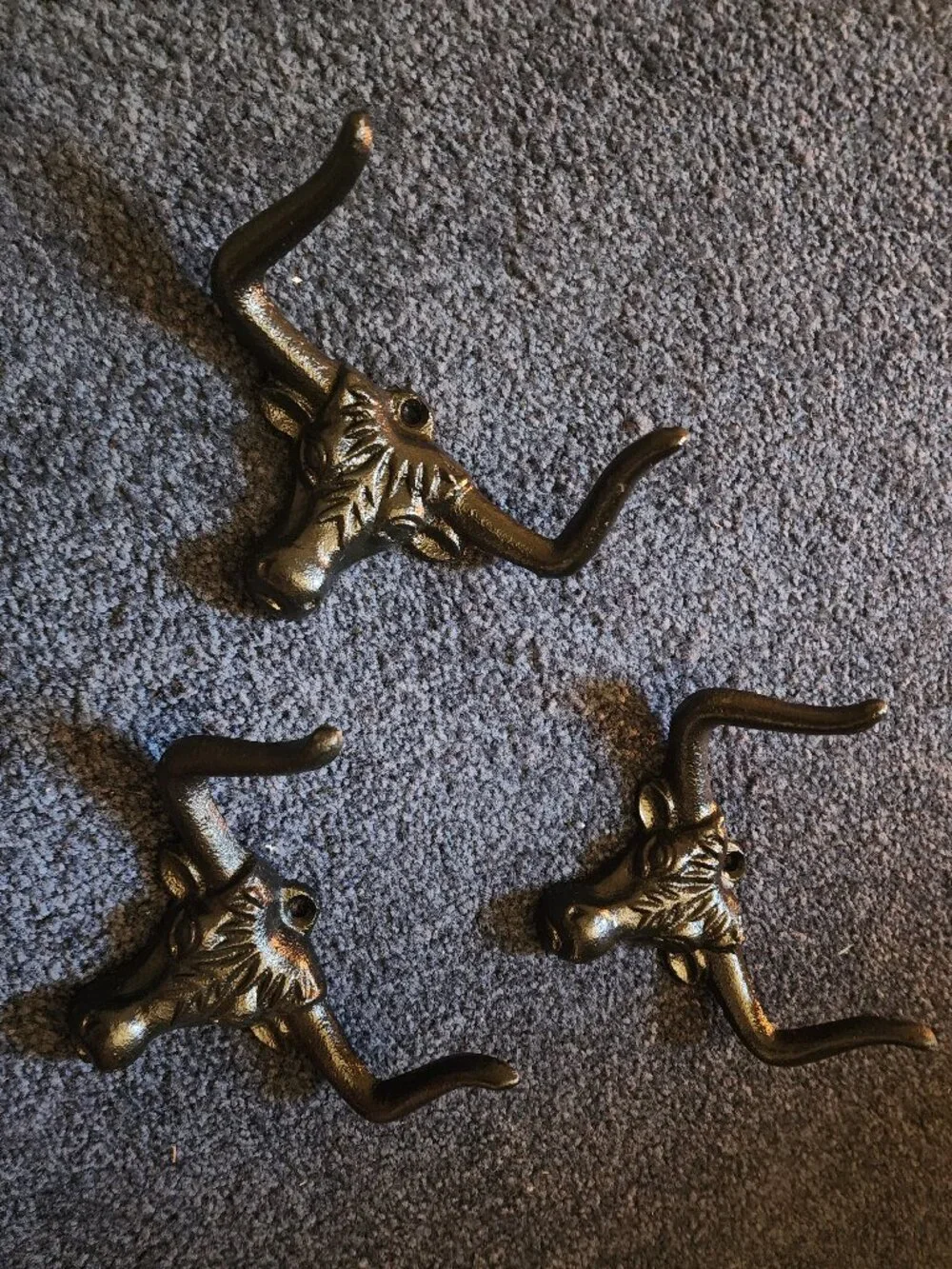 Rustic Cast Iron Steer Head Wall Hook Rack 3 Pack - Heavy Duty